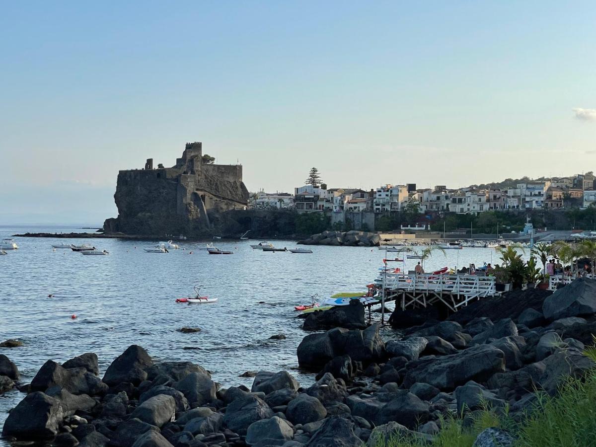 Lorenzo'S House Catania City Centre - Comfortable Large Apartment With 2 Bedrooms And 2 Baths, Close To Trains, Metro And Bus Station Extérieur photo